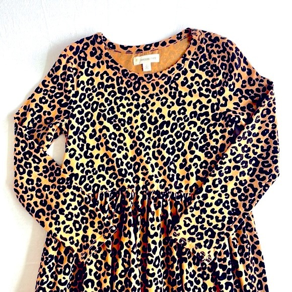 Tucker + Tate Leopard Print Dress, Size 5 - Picture 3 of 7